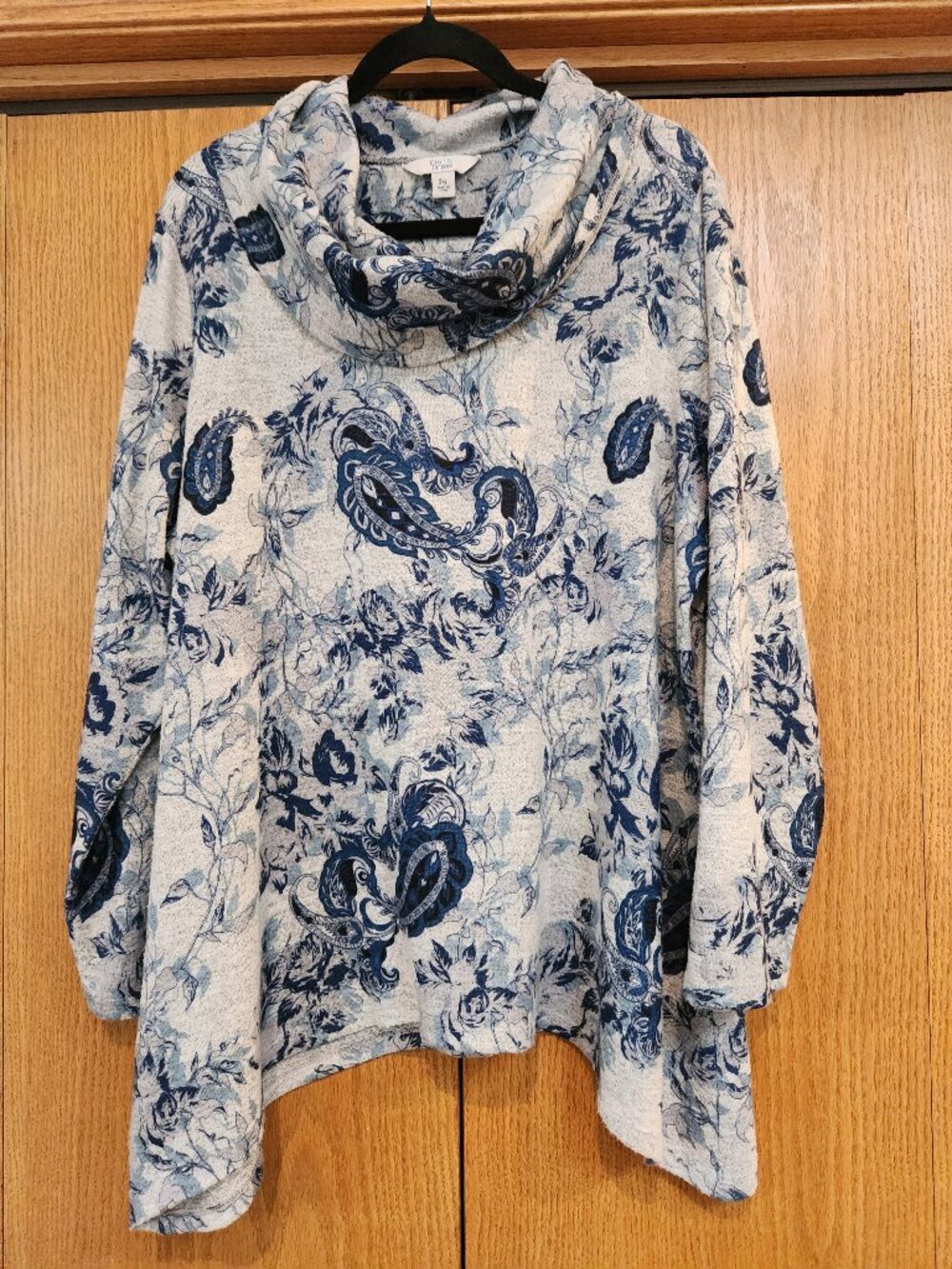 Croft & Barrow Paisley Cowl Neck Top XXL Blue Gray